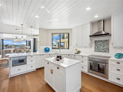 4400 Gulf Shore Blvd N #5-504, Naples, FL, 34103