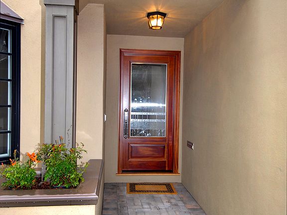 2nd image of 526 Marin Dr