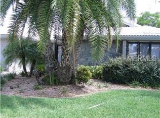 3910 Wilshire Cir, Sarasota, FL 34238