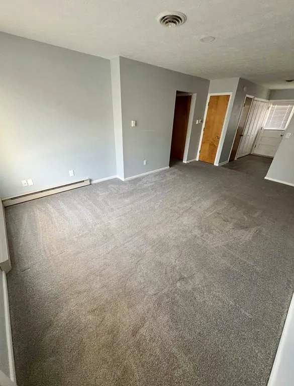 156 Ohio Ave #15 — Photo 2