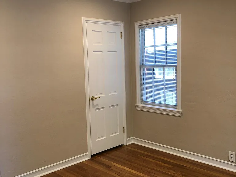 1051 Cherry Ave — Photo 49