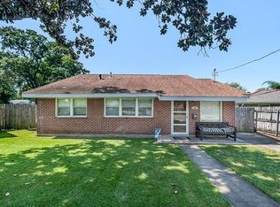 19 Donald Ct, Metairie, LA 70003