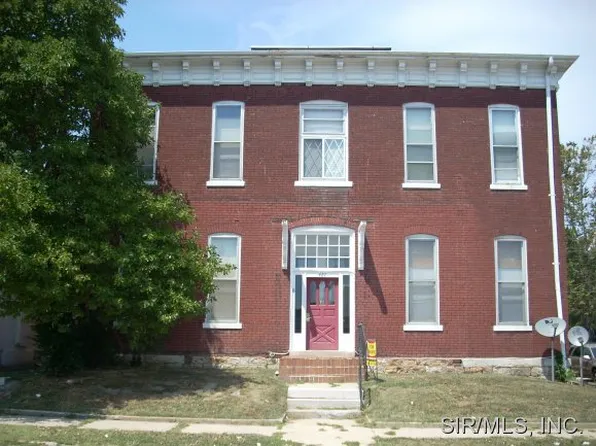 427 E A St, Belleville, IL 62220