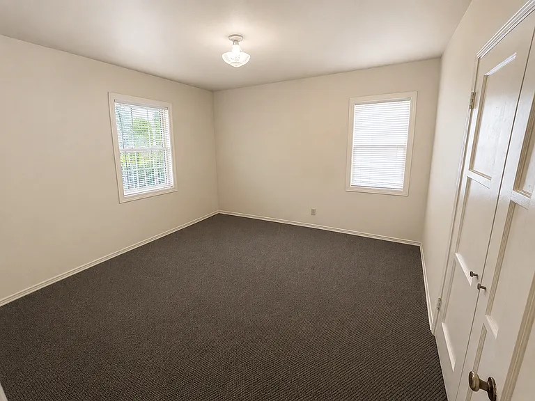 281 S Brent St — Photo 14