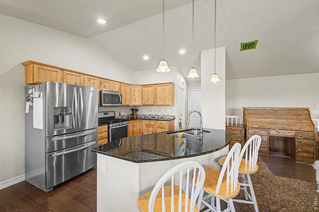 3431 Oberon Dr