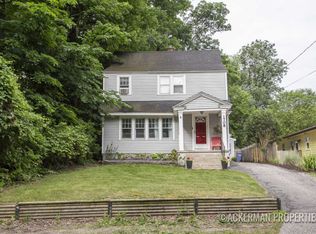 1708 Walker Ave NW, Grand Rapids, MI 49504
