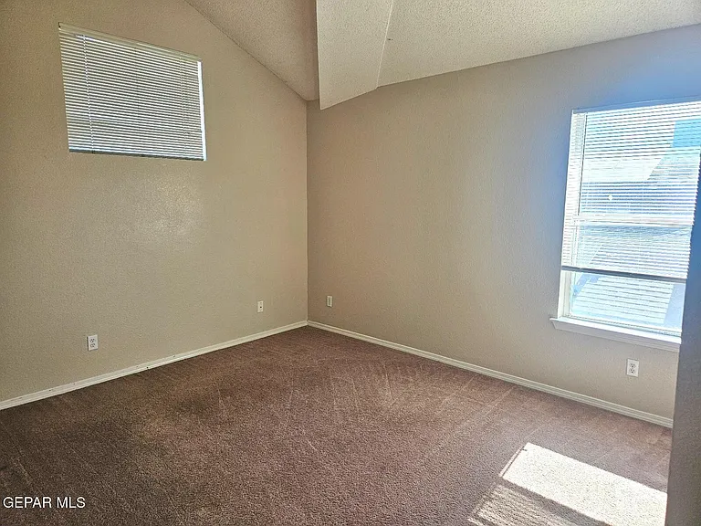 12604 Sun Terrace Ave — Photo 28