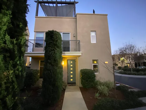 7918 Altana Way, San Diego, CA 92108