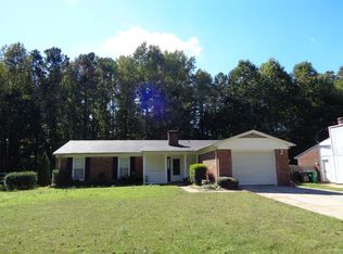 6341 Round Hill Rd, Charlotte, NC 28211