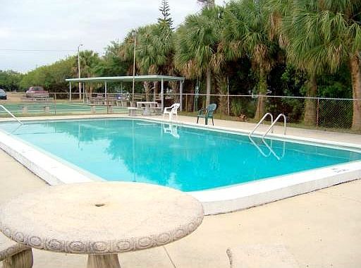 Community pool
