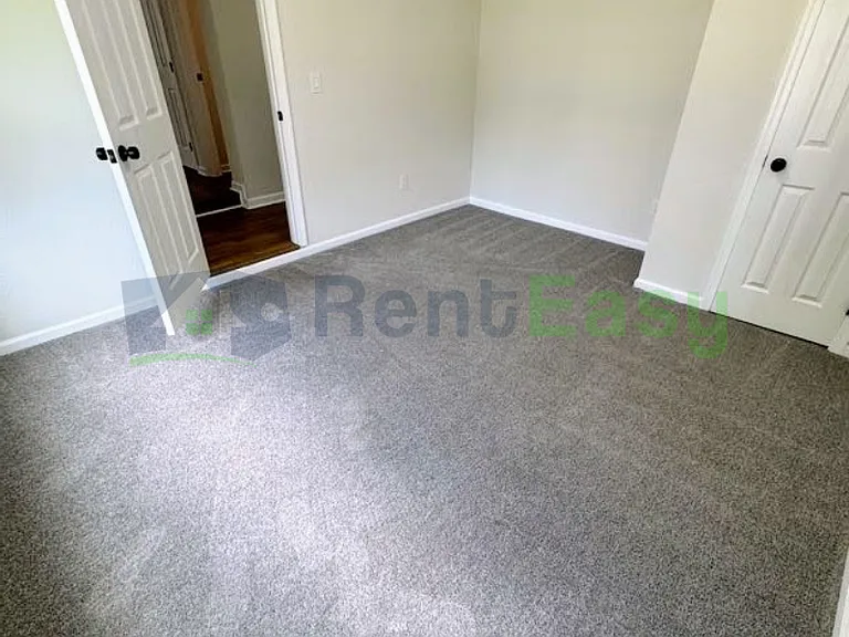 4113 4th St — Photo 14