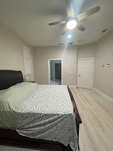 3560 Jefferson Blvd #2 Photo 1