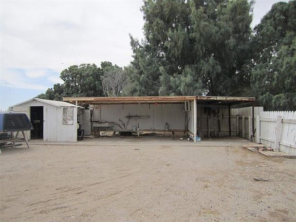 5th image of 10480 S Pumphouse Ave