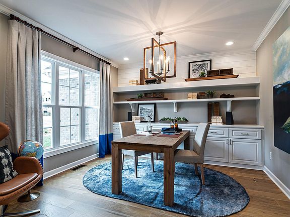 Living Room - Optional Built-ins