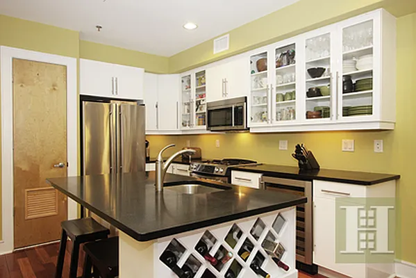 Sold by Halstead Property | media 6