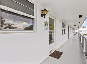 2929 SE Ocean Blvd