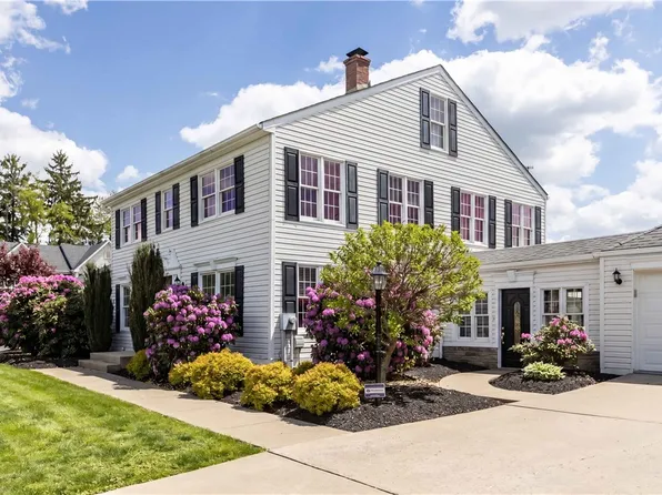3700 Sandy Hill Rd, Gibsonia, PA 15044