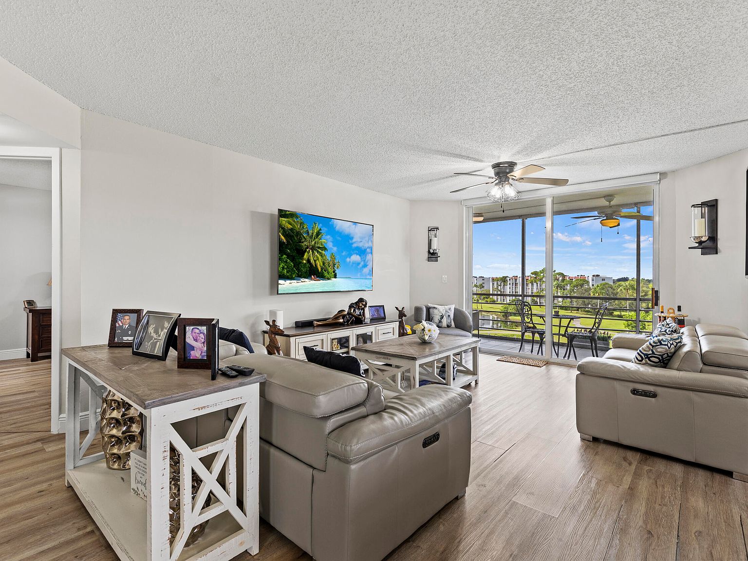 3465 Via Poinciana #606