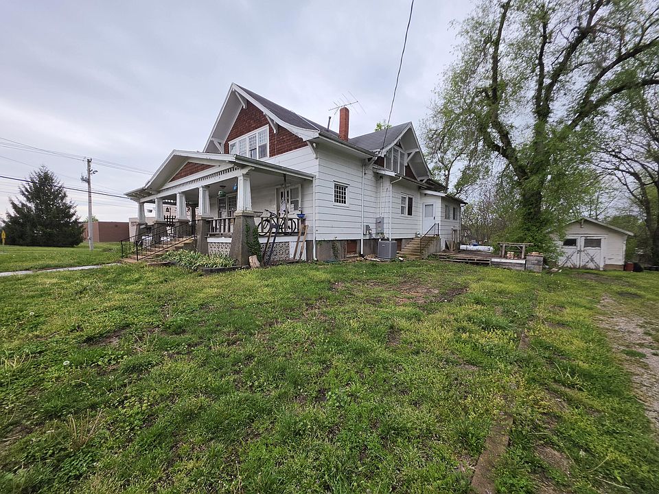 1st image of 115 N Locust Street