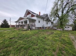 115 N Locust St, Buffalo, MO 65622