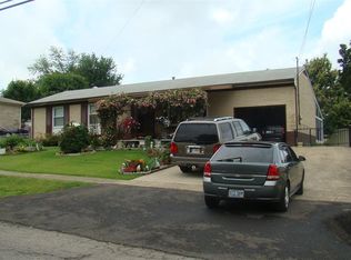 385 Berkley Ct, Radcliff, KY 40160