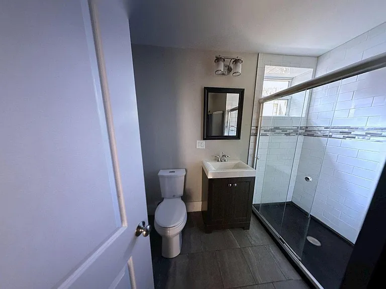 38 Frankfort St #3 — Photo 20