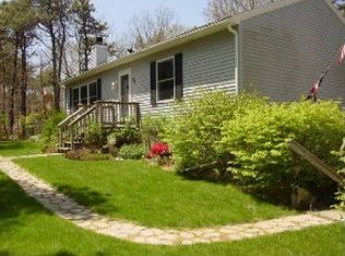 94 Pilgrim Rd, Edgartown, MA 02539