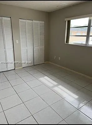 4424 W 12th Ln #7 — Photo 8
