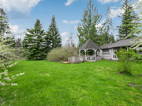 3rd image of 35811 59th Avenue Ct E