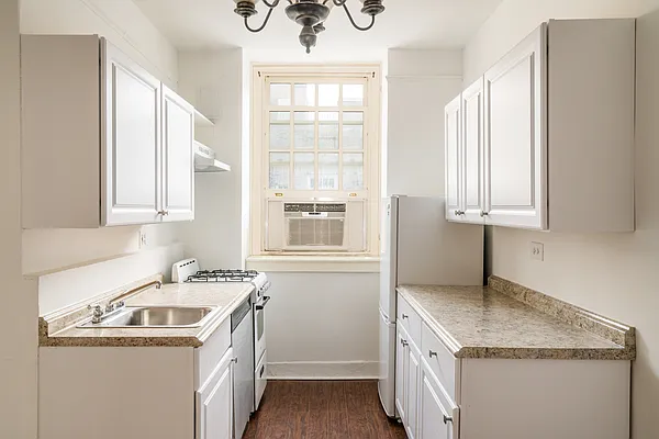 Sold by Compass | media 24