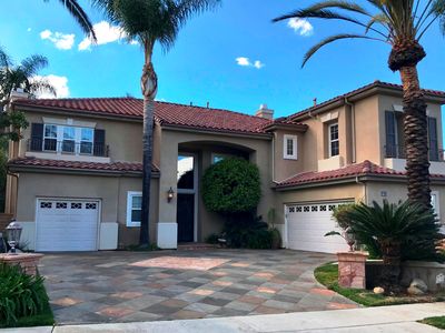 230 High Meadow St, Simi Valley, CA, 93065