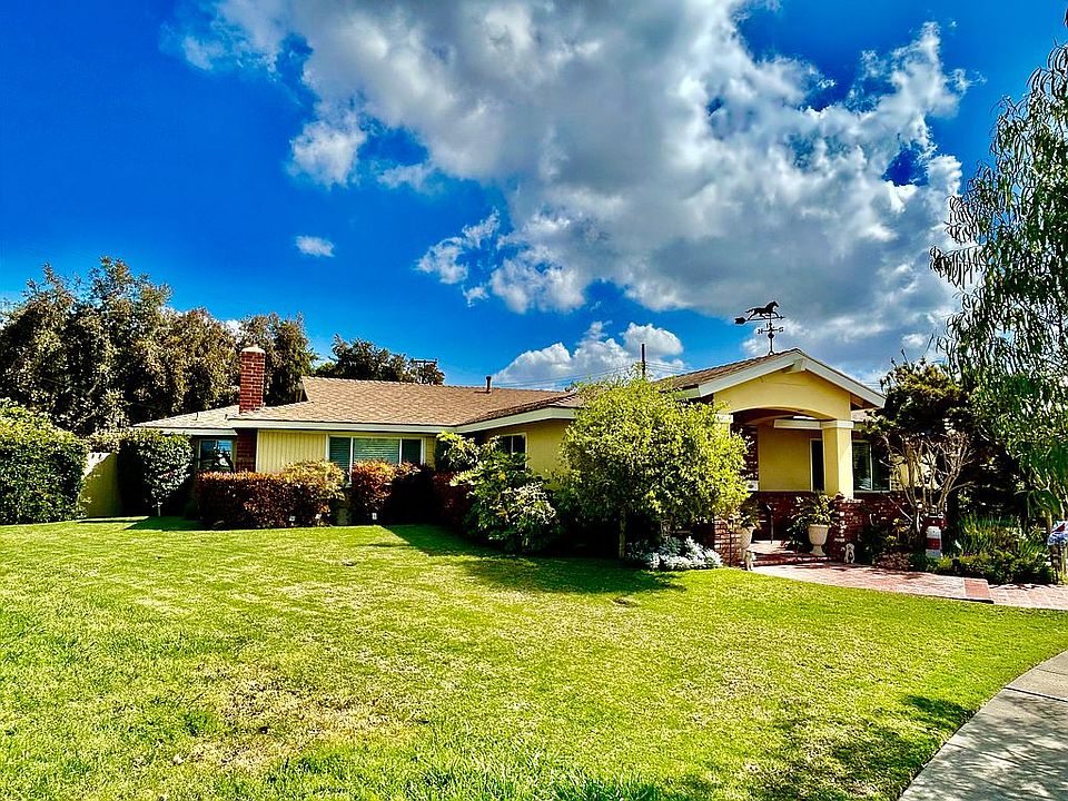 1st image of 5551 Santa Catalina Ave