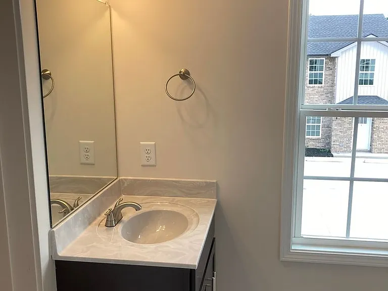 914 Peachers Mill Rd — Photo 15