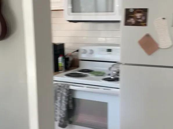 Stone Wall Apartments