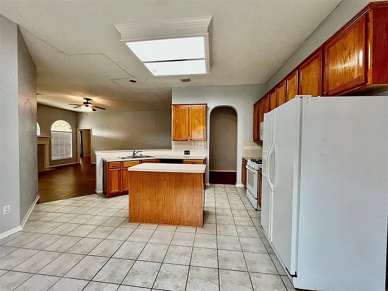 1146 Jasons Bend Dr — Photo 7