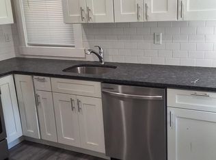 1064 Bond St #1R, Elizabeth, NJ 07201