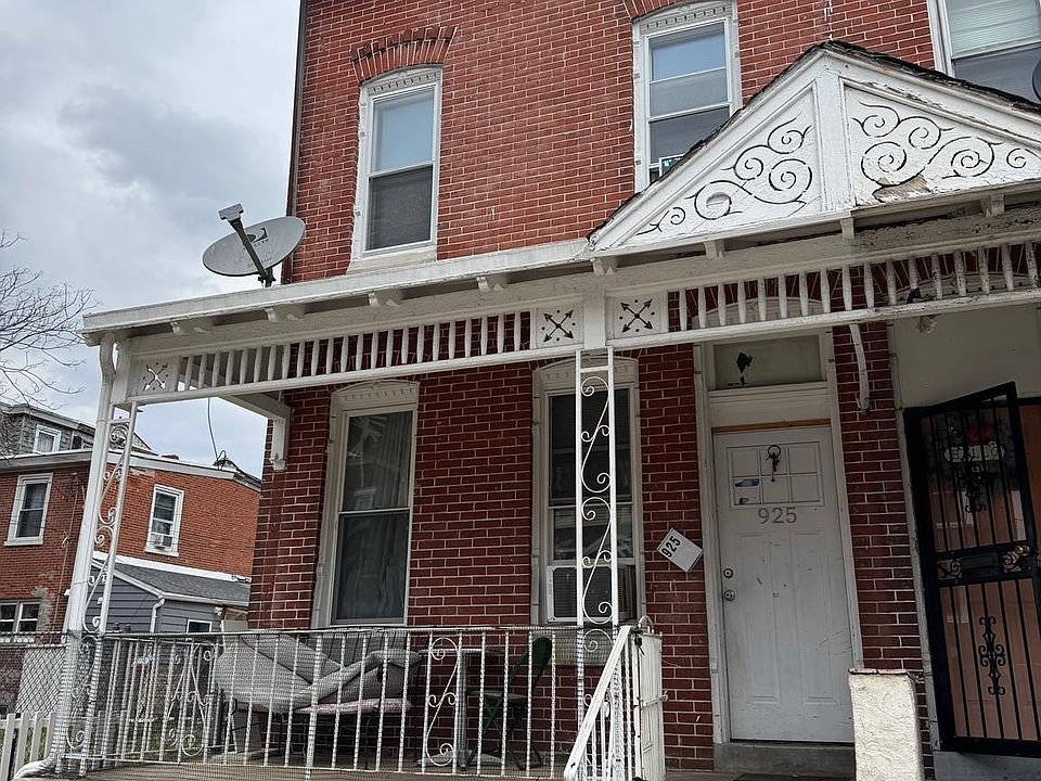2nd image of 925 W Lafayette St