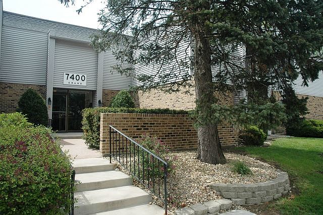 1st image of 7400 Grand Ave APT 101