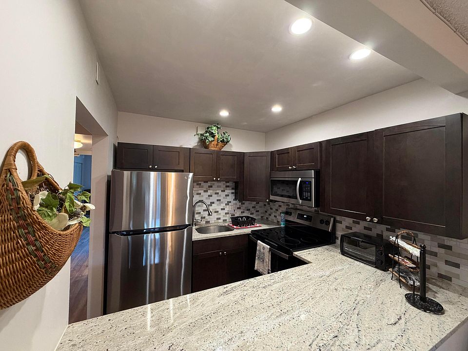 1st image of 107 Prescott E