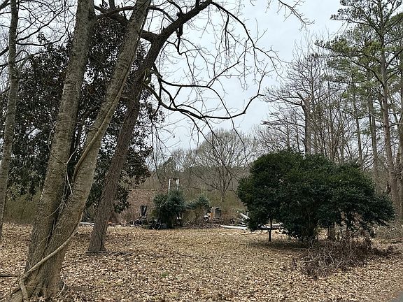 3rd image of 5769 Henry Black Dr