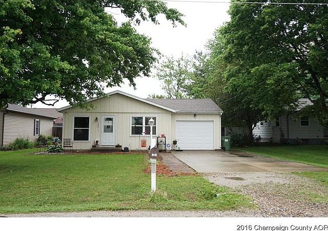 2nd image of 204 Hickory St