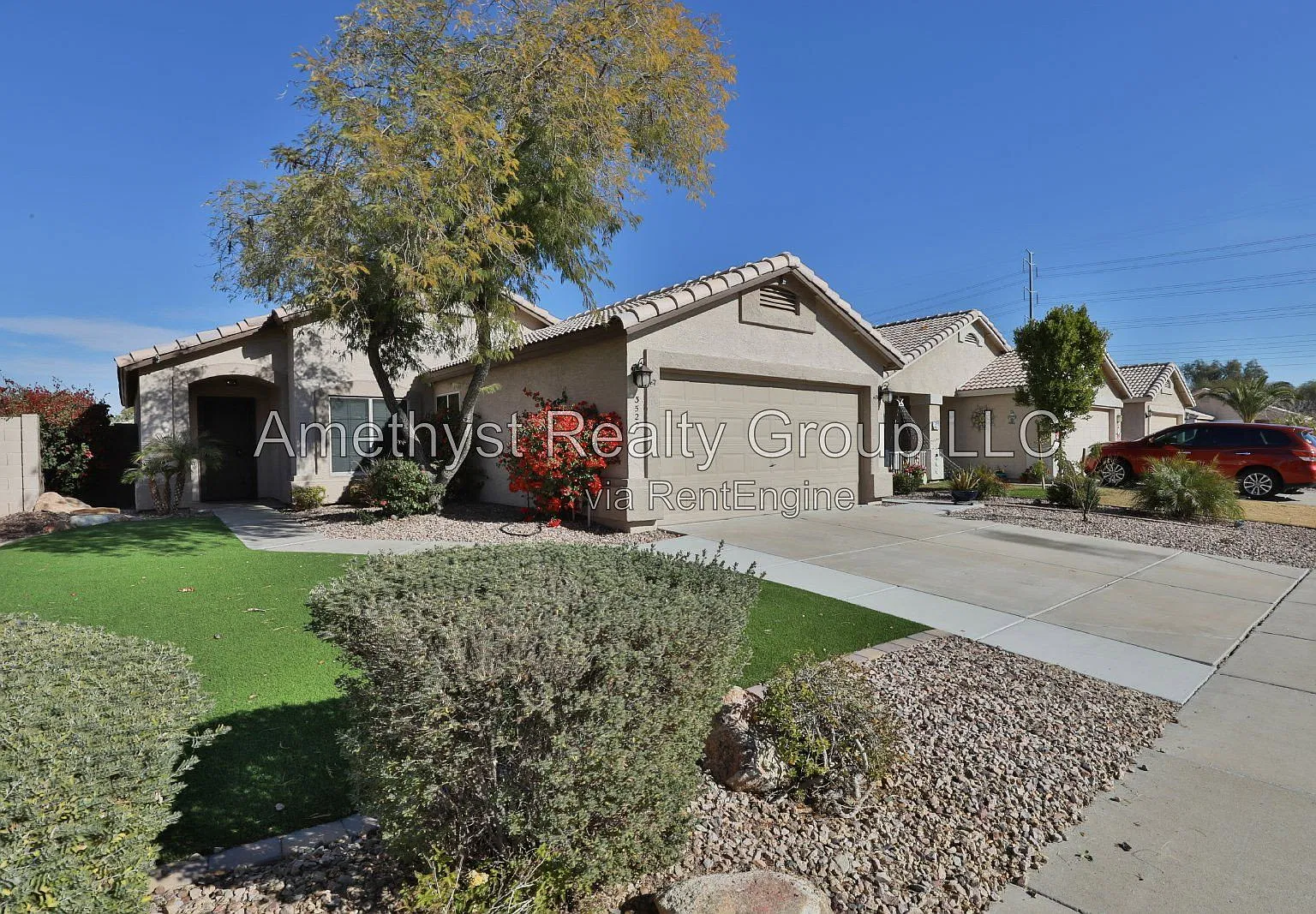3 bed, 2.0 bath, 1198 sqft, $1,995 — Photo 2