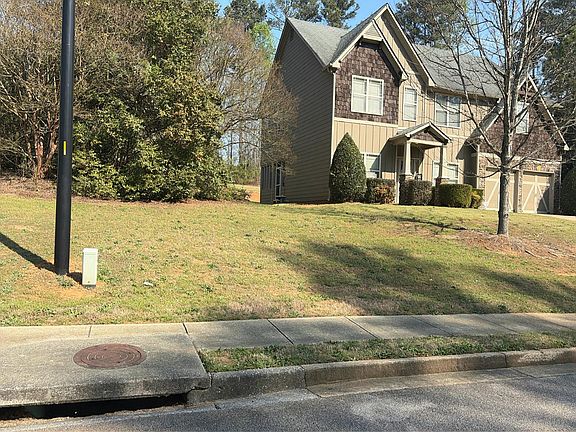 3rd image of 89 Bryson Lake Cir