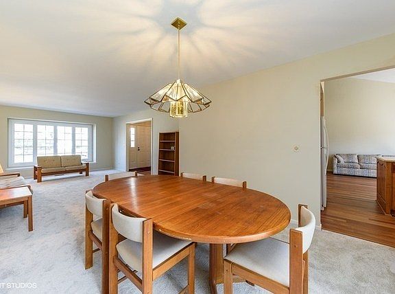 4th image of 635 Thistle Ln #C