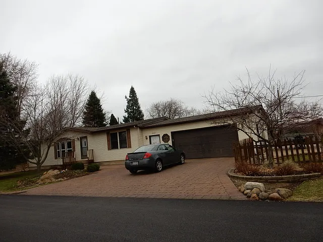 2021 4th Ave photo 1