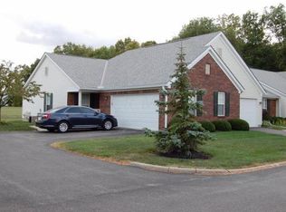 377 Retreat Ln, Marysville, OH 43040