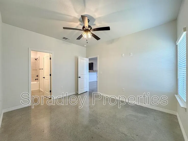 205B Juniper Dr — Photo 15