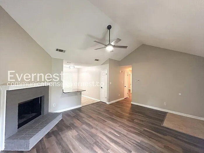 5780 Saranac Ave — Photo 5
