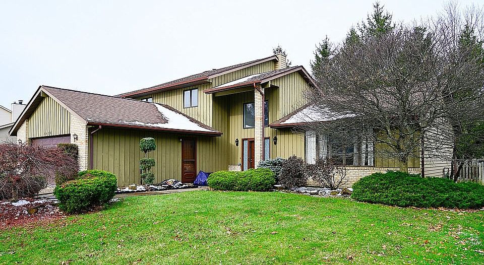 1st image of 6423 Woodhawk Dr
