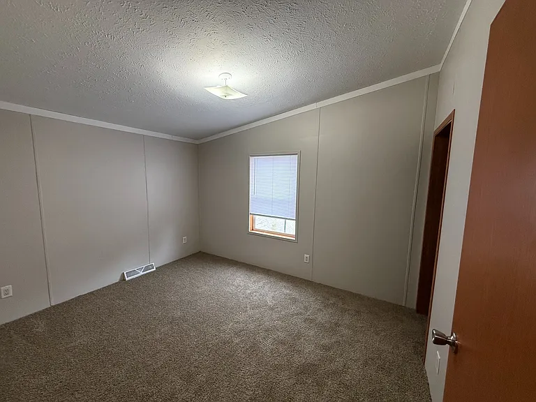 260 Timber Ln — Photo 5
